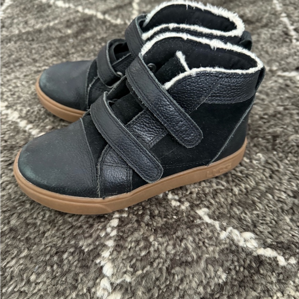 Kids size 12 - UGG Black leather warm sneaker